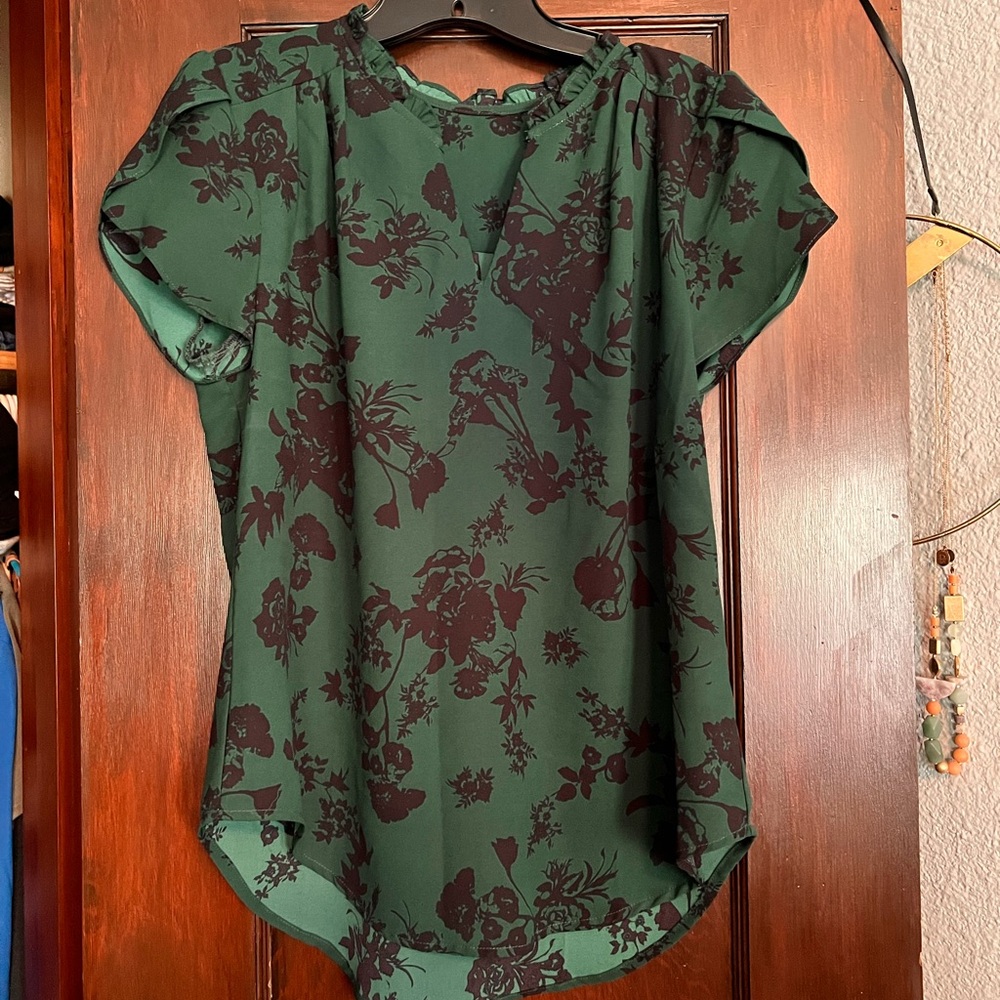 Stitch Fix Blouse. Size Small